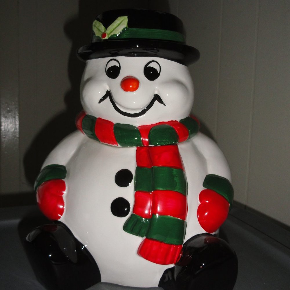 Celebrate the Season Sowman Cookie Jar